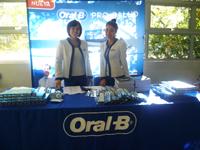 Oral B entrega productos a comunidad FOUCH