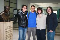 Ignacio Marchant, estudiante de odontología junto a los miembros de la Lista creando Izquierda