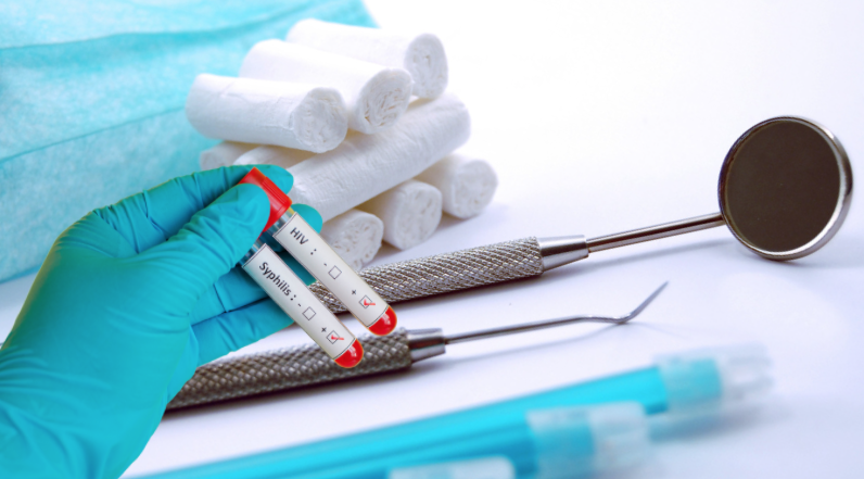 Curso Manejo de Pacientes con VIH, Inmunodeficiencias y otras infecciones en Odontología