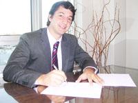 Sr. Enric Masdevall Garçon, Gerente General Laboratorios Dentaid