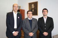 Representantes de Curaprox, junto a Dr. Jorge Gamonal