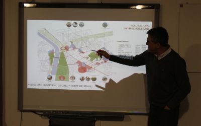 Para el Decano Manuel Amaya, en tanto, la sociabilización del proyecto con profesionales de la categoría de Miguel Lawner y Hugo Gaggero representa el "cierre simbólico de un ciclo".