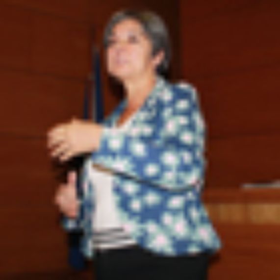 Candidata Dra. Irene Morales se reunió con Funcionarios