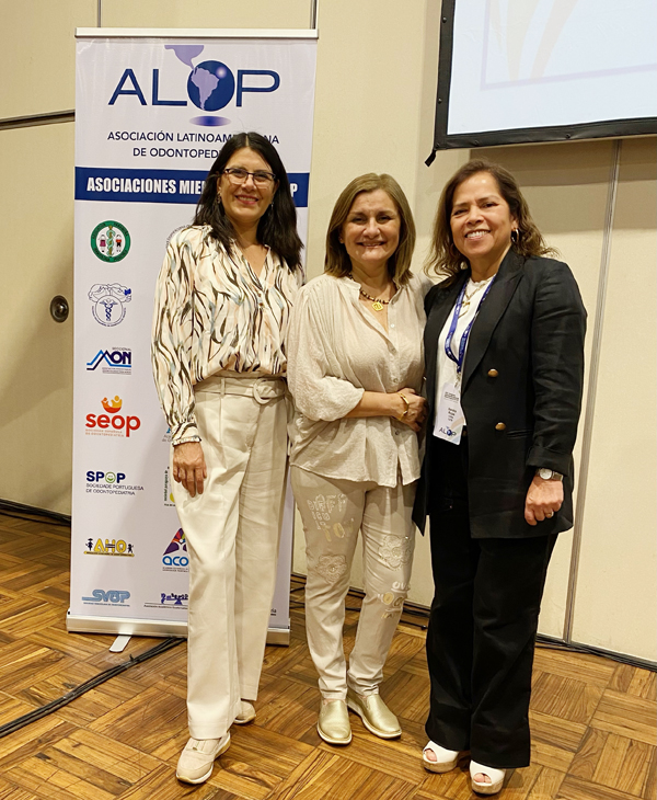 Dra. Pamela Muñoz, Dra. Alejandra Lípari y Dra. Sandra Rojas.